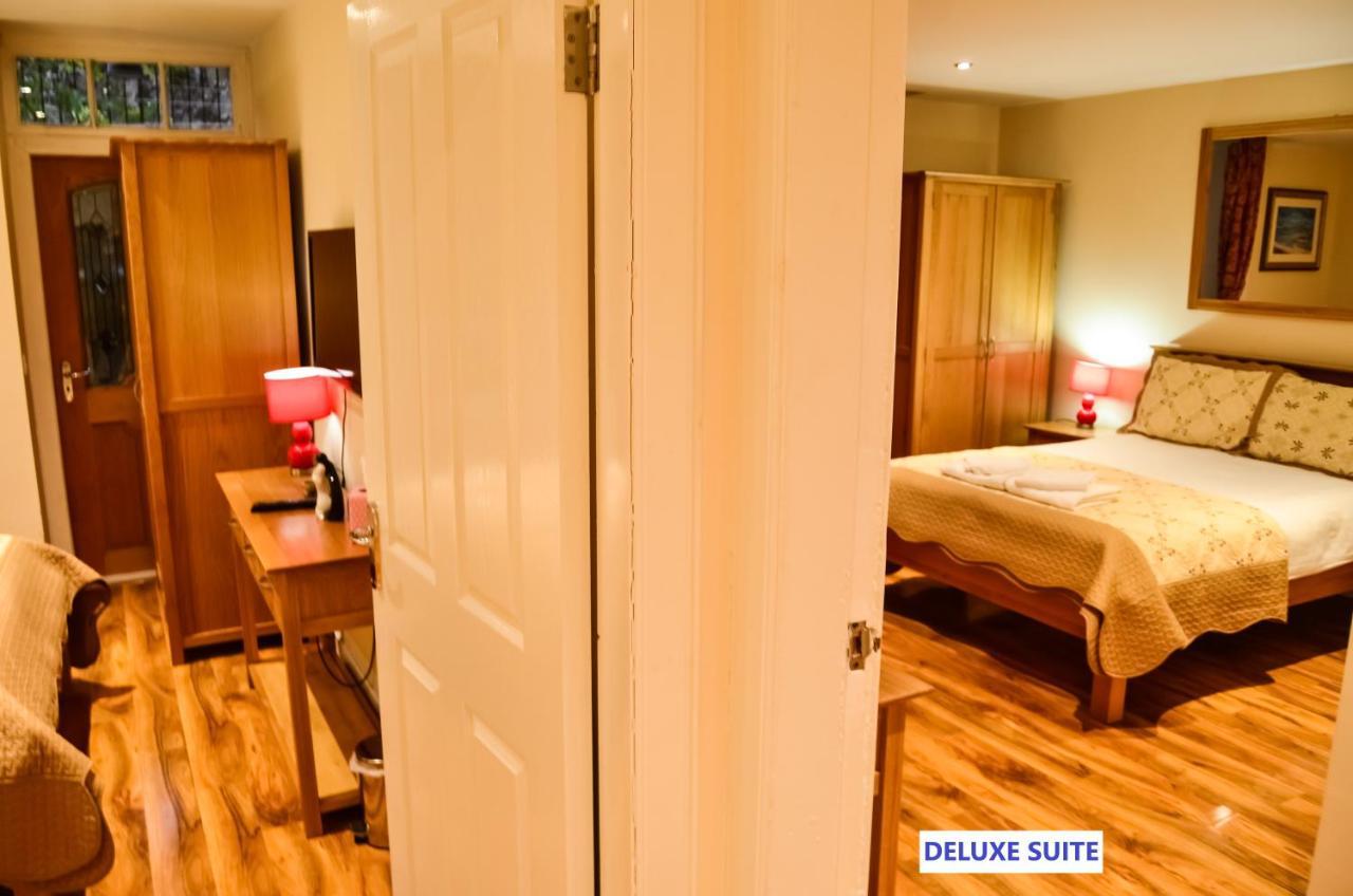 Edinburgh City Suites Екстериор снимка