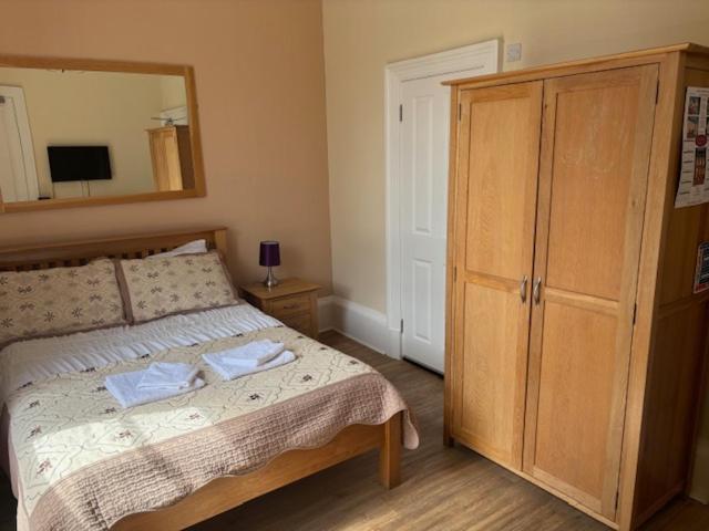 Edinburgh City Suites Екстериор снимка
